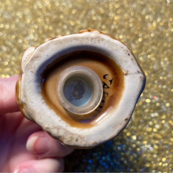 Vintage Owl Salt & Pepper Shakers - Picture 10 of 12